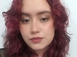 camgirl KithyBonnie
