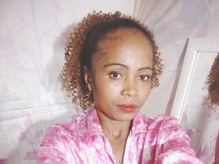 free live cam LayahMorgane