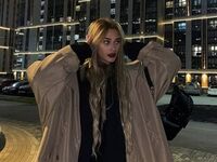 chat room live cam LizaKitchin