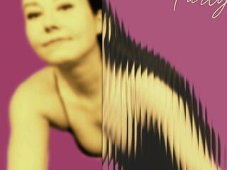 webcam girl LucyLevatto