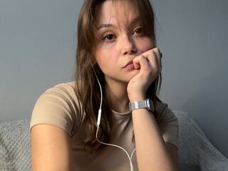 hot cam girl LudivinaDerick