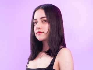 webcam strip tease show LunaBelleth