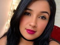 live teaser cam LuxyMia