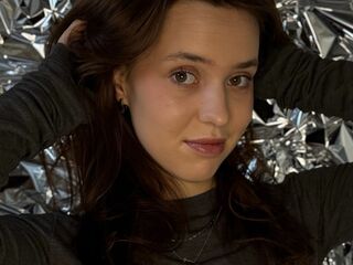 nude webcam MabelleBoulter