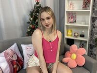 nude gamgirl MandyFills