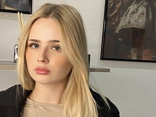 free cam photo MarnieRhyner