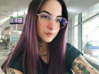 fingering girl chatroom MeganSmears