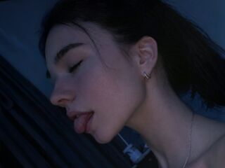 cybersex chat room MelbaStraub