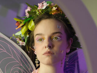 nude webcamgirl MephalaDraeven