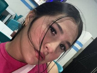 camgirl chat room MiaMorett