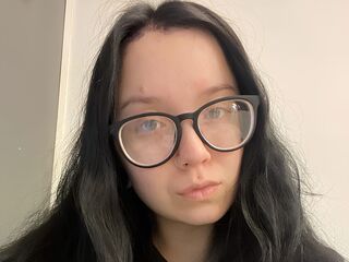 spy webcam MiaWallees