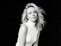 camgirl webcam sex picture MonicaLores