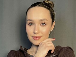 live cam girl MonicaPrecella