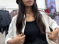 live chat room NainaSingh