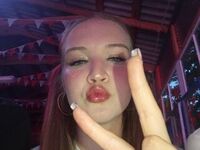 sex cam show NelleCauthorne