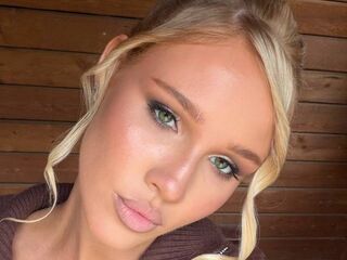 free live cam NishaDegregorio