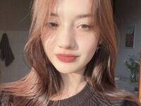 hot cam girl masturbating with vibrator RayleneCarone