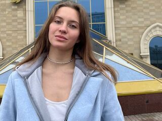 naughty cam girl fingering shaved pussy RebecaFerge