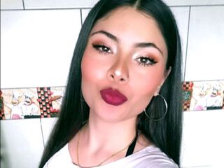 naked cam chatroom ScarlettReven