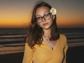 topless girl ShakitaKalama