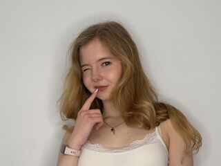 fingering webcamgirl picture SheridanHourani
