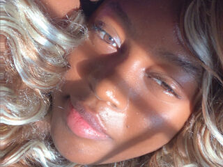 striptease cam TessaJohnson
