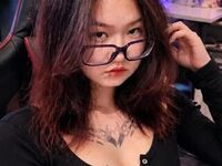 naughty cam girl fingering shaved pussy TishaOyervides
