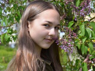 beautiful girl TristaArron