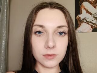 camwhore naked VernaSchusterman