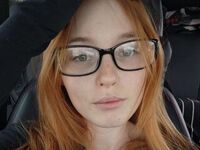 camgirl masturbating with sex toy VetaFerr