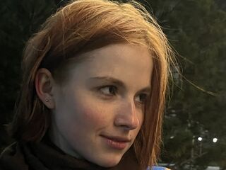 adult webcam chatroom YumiMee