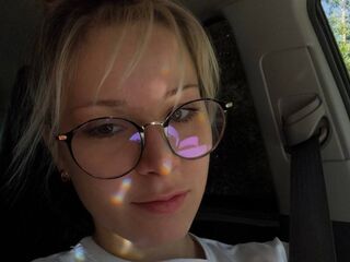 hot webcamslut YurikoBereda